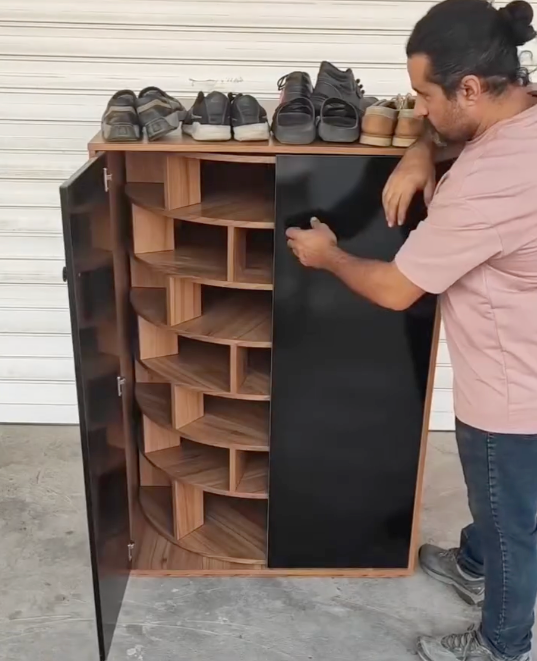 🔥 Étagère à chaussures Infinity  – Un espace infini pour vos baskets, vos talons hauts et bien plus encore ! 👟👠🥿